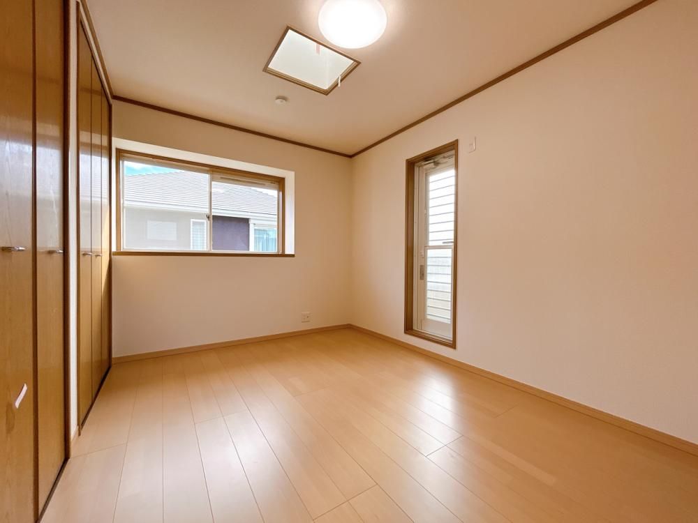 Renovated 5LDK House in Kobe Kita Ward with Parking - Thumbnail 4