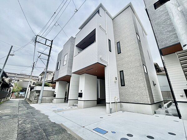 New Build House in Kawasaki, Kanagawa - 2LDK+S, 89.68 sqm - Thumbnail 2