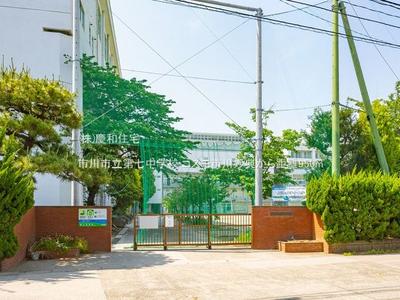 Cosmo Ichikawa Myoden 4F: Renovated 2LDK Apartment Near Myoden Station — Image 10, Ichigawa, Chiba