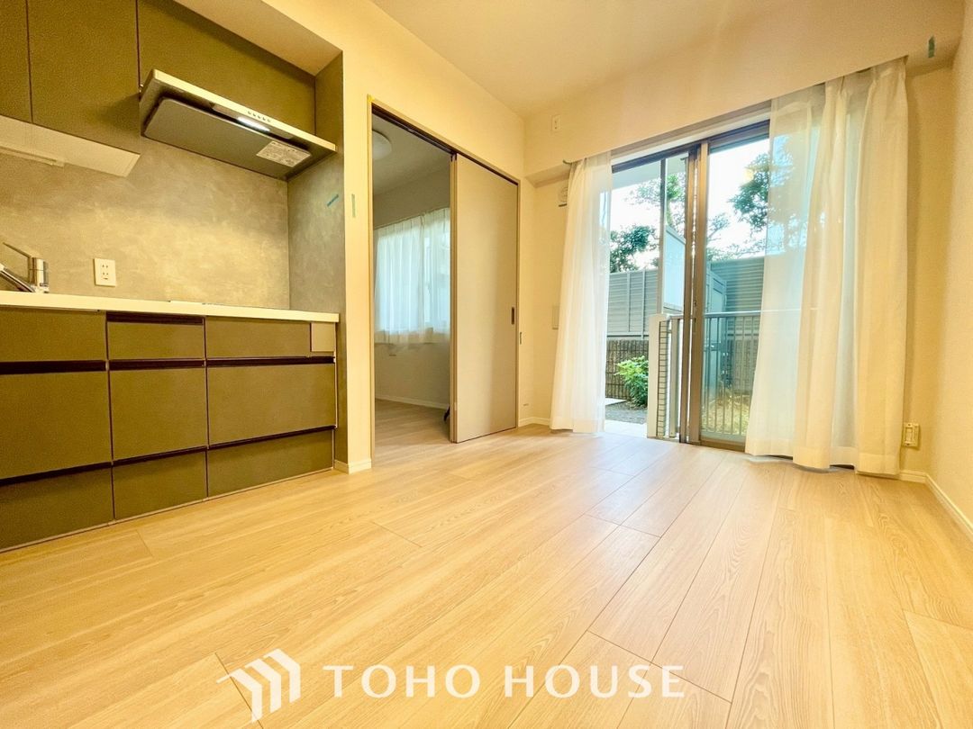 Studio Den Senkawa 1LDK Apartment with Private Garden in Tokyo - Thumbnail 3