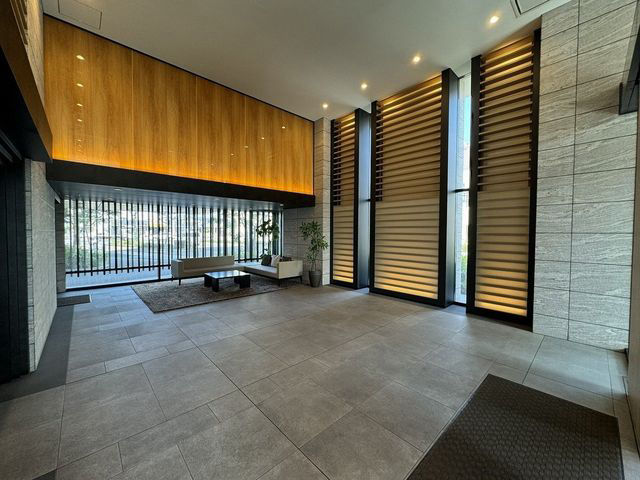 3SLDK Apartment Near JR Omi-Hachiman Station, Shiga - Thumbnail 4