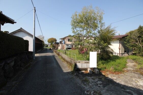4DK House for Sale in Uto City, Kumamoto - 82.66 sqm - Thumbnail 2