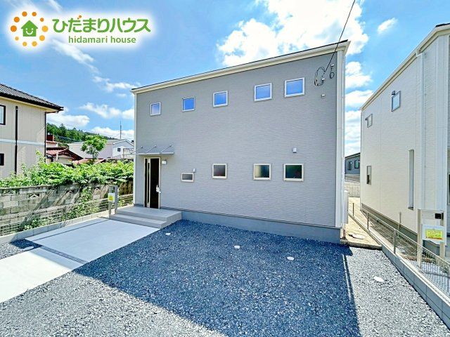 New 4SLDK House in Kasama, Ibaraki with 3 Parking Spaces - Thumbnail 2