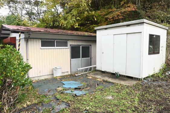 5LDK House for Sale in Shibata Town, Miyagi - Large Land with Well - Thumbnail 3