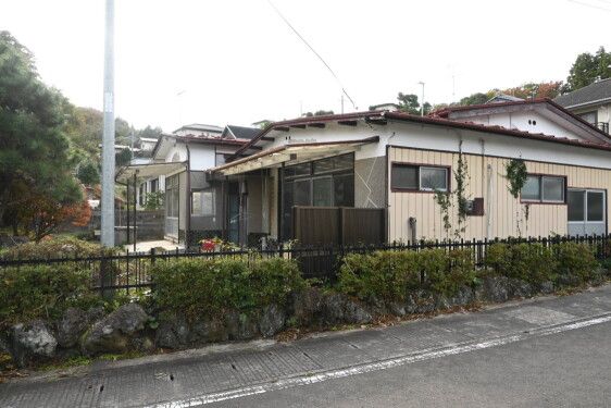 5LDK House for Sale in Shibata Town, Miyagi - Large Land with Well - Thumbnail 2