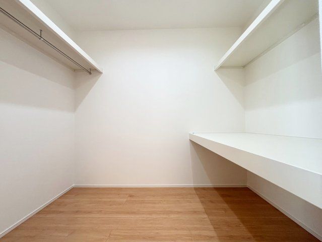 New 4LDK House with Solar in Oita City's Enokuma - Thumbnail 3