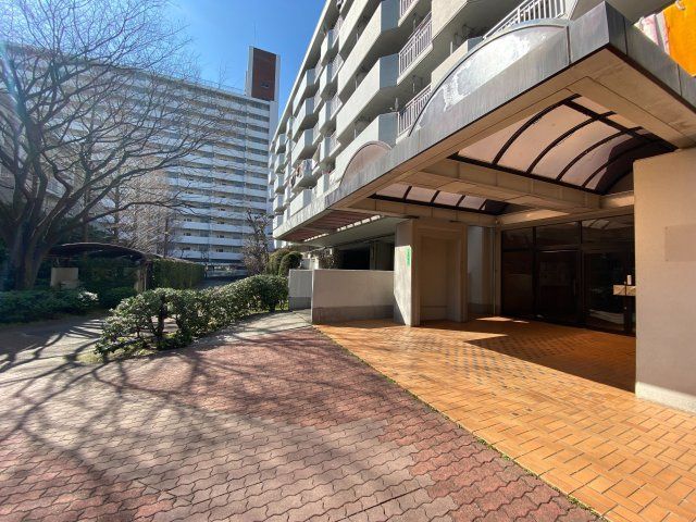 3LDK Apartment for Sale in Shinagawa Hachio Park Town, Tokyo - Thumbnail 3