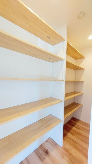 Villeneuve Mizuhodai 2LDK Condo in Fujimi, Saitama - Thumbnail 2