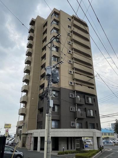 3LDK Apartment Near Abeyama Park Station in Kitakyushu — Image 1, Kokura Minami, Fukuoka