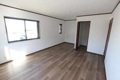 Renovated 3SLDK House Near Kamisato Station, Kisarazu — Image 4, Kisarazu, Chiba