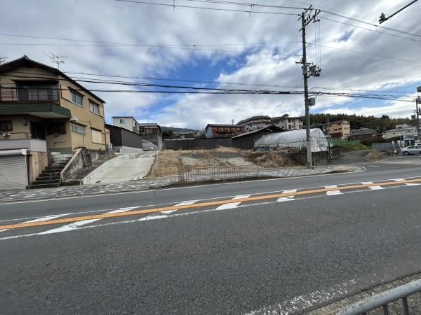 Land for Sale in Yamashina Ward, Kyoto - 368 sqm Plot - Thumbnail 2