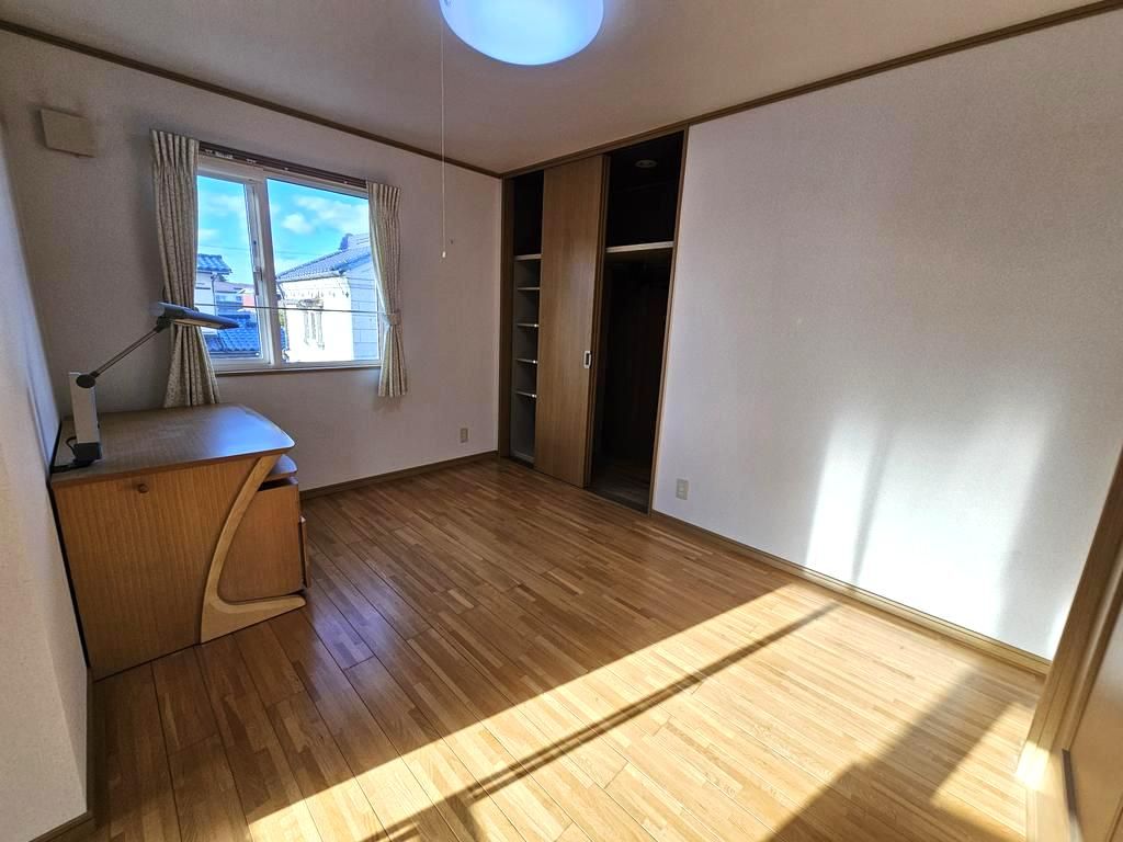 4LDK House in Sakura City, Tochigi – 146.56 sqm on Corner Lot - Thumbnail 4