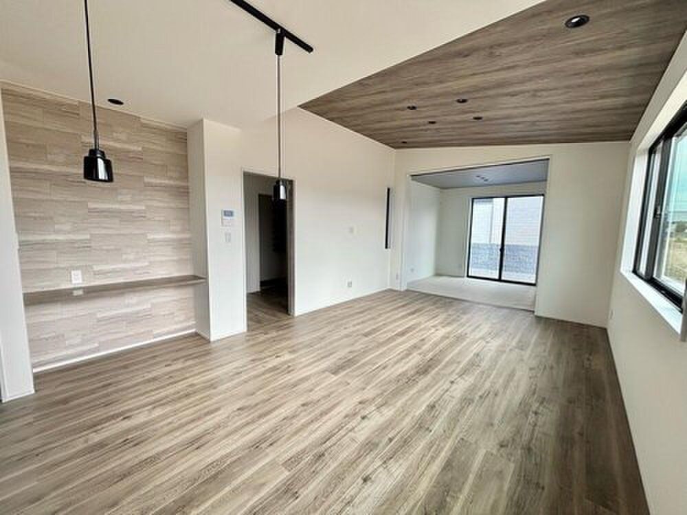 New 4LDK Single-Story House for Sale in Marugame, Kagawa - Thumbnail 3