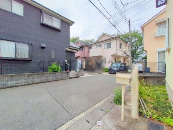3LDK House in Yokohama's Seya Ward with Parking - Thumbnail 4