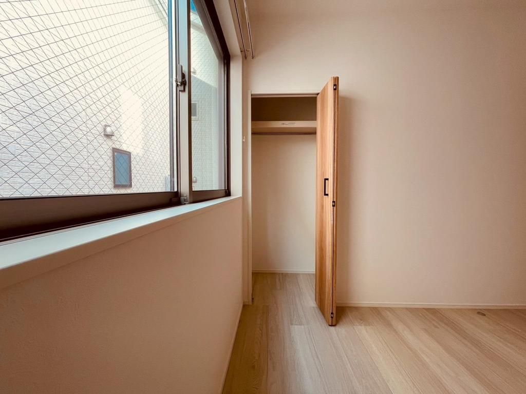 2SLDK Detached House for Sale in Minami-Oizumi, Nerima - Thumbnail 4