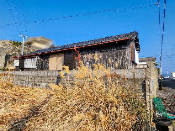 Two-Building Vacant House for Sale in Makurazaki, Kagoshima - Thumbnail 3