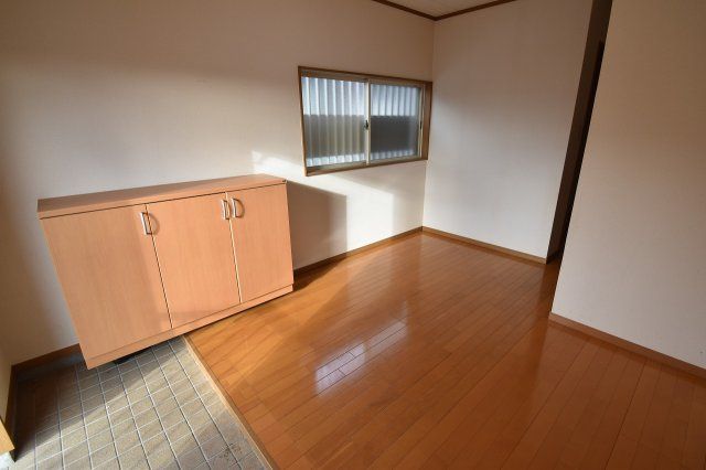 Wako Heights Nakago 2LDK House in Satsumasendai - Thumbnail 2