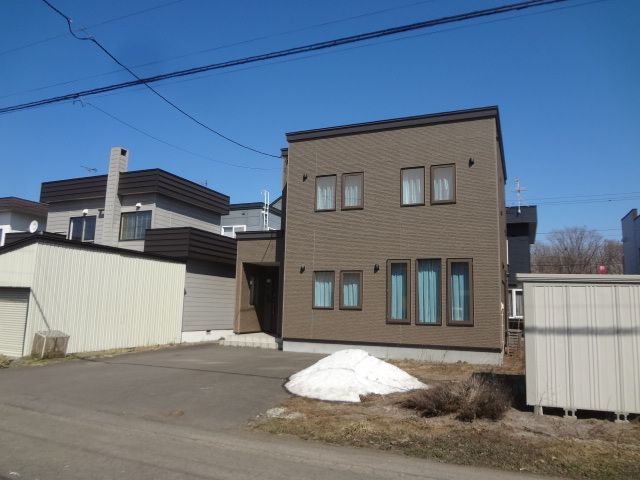4LDK Detached House for Sale in Ishikari, Hokkaido - Thumbnail 2