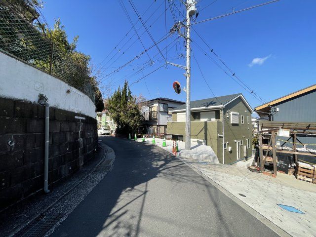 Newly Built 3LDK House for Sale in Yokosuka, Kanagawa - Thumbnail 2