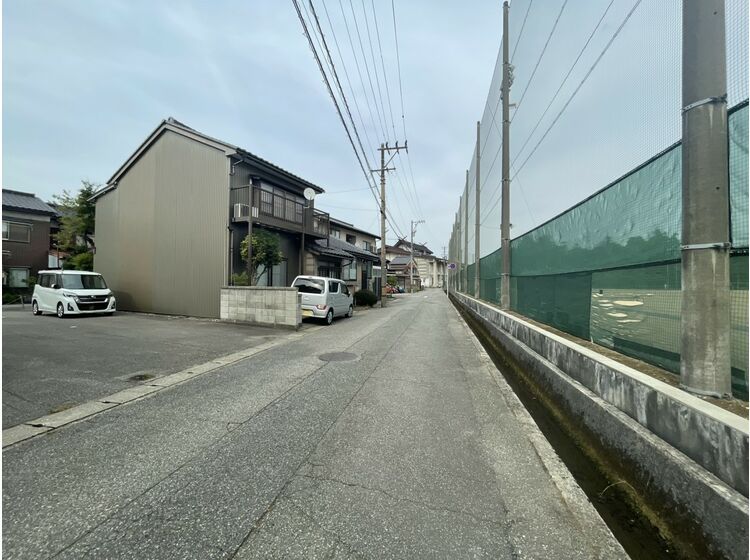 Land for Sale in Takaoka, Toyama - Near Takaoka Station - Thumbnail 2