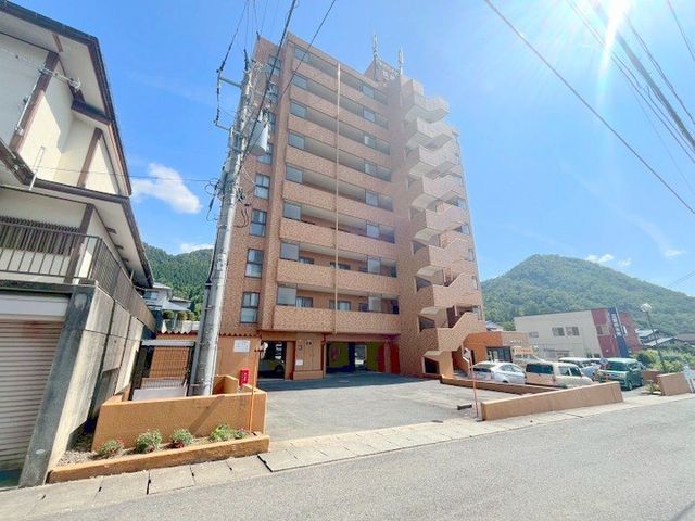 Neo Heights Matsunami 7F 3DK Apartment for Sale in Yamagata City - Thumbnail 3