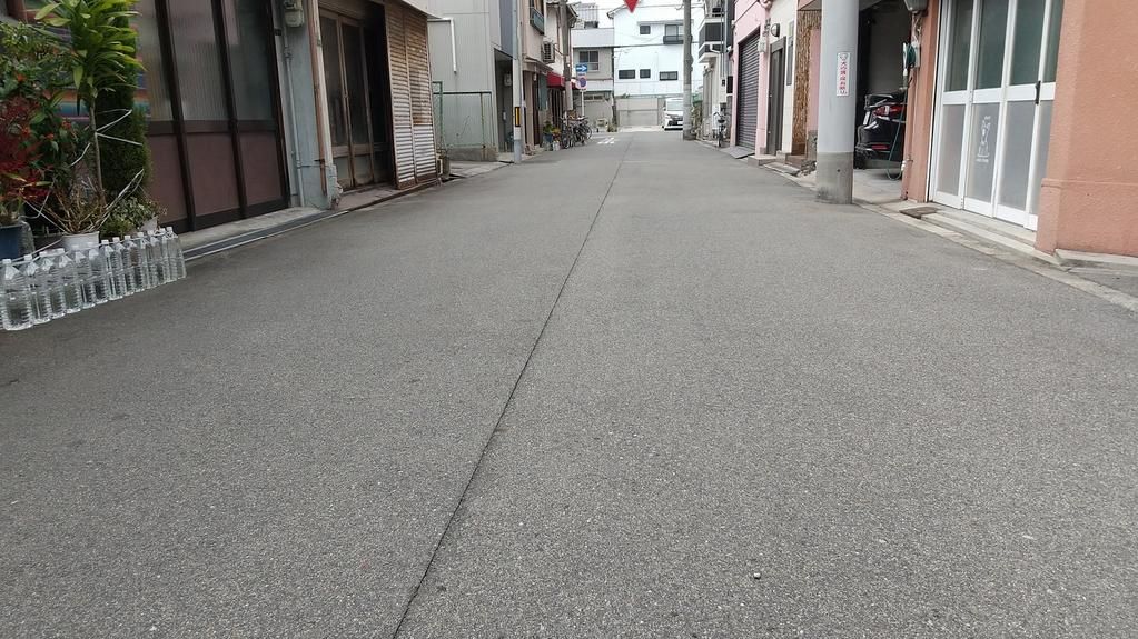 4LDK Corner House in Osaka's Ikuno Ward | 188.27m² - Thumbnail 3