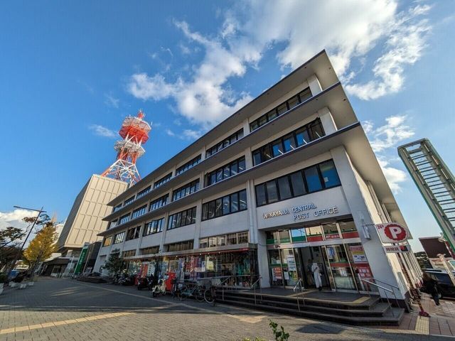 Aristo Wakayama Castle 9th Floor 3LDK Apartment for Sale - Thumbnail 2