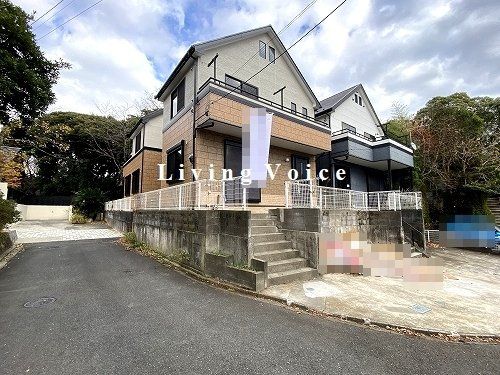 Renovated 4LDK House with Sea View in Oiso, Kanagawa - Thumbnail 2