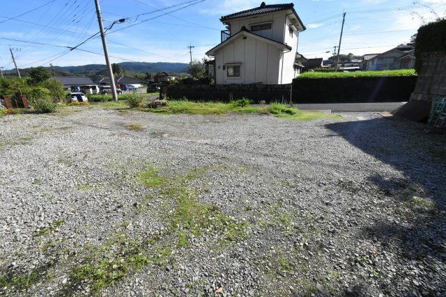Vacant Corner Lot for Sale in Satsumasendai, Kagoshima Hot Spring Area - Thumbnail 3