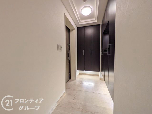 Renovated 3-Bedroom Apartment Near Sumiyoshi Station, Kobe - Thumbnail 4