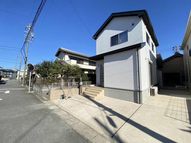 4LDK Solar-Powered House with Battery in Handa, Aichi - Thumbnail 3