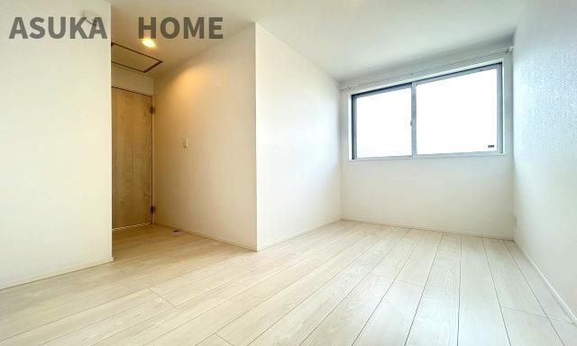 Modern 3LDK House in Yokohama's Sakainotani | Near Schools & Parks - Thumbnail 3