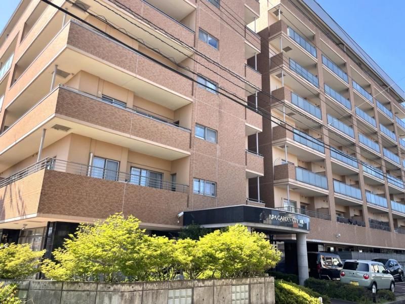4LDK Apartment for Sale in Takaoka, Toyama - 88.7 sqm - Thumbnail 2
