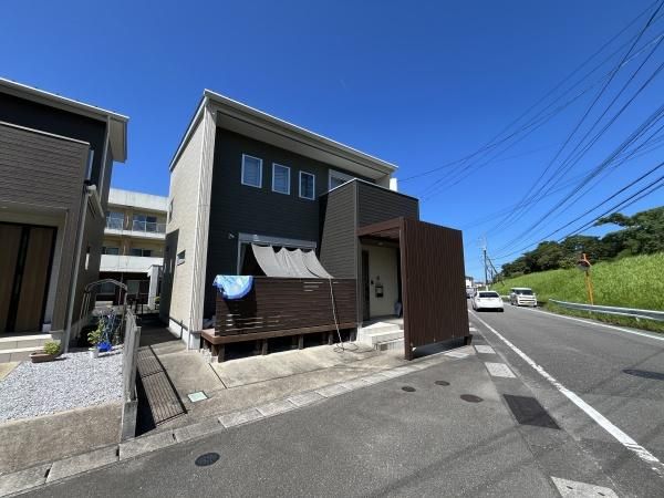 4LDK House in Miyazaki City with Energy-Efficient Features - Thumbnail 3