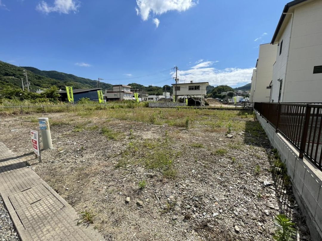 Land for Sale Near Shimotsu Station, Kainan, Wakayama - Thumbnail 3