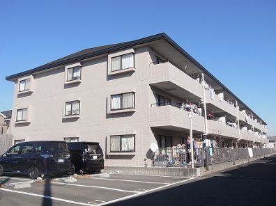 Pet-Friendly 2LDK Apartment for Sale in Yachiyodai, Chiba - Thumbnail 2