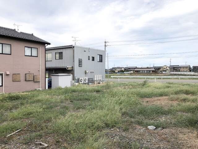 558 sqm Land Plot for Sale in Kawakita, Ishikawa Prefecture - Thumbnail 2