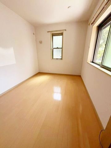 Modern 3LDK House in Shin-Koiwa, Katsushika Ward, Tokyo - Thumbnail 4