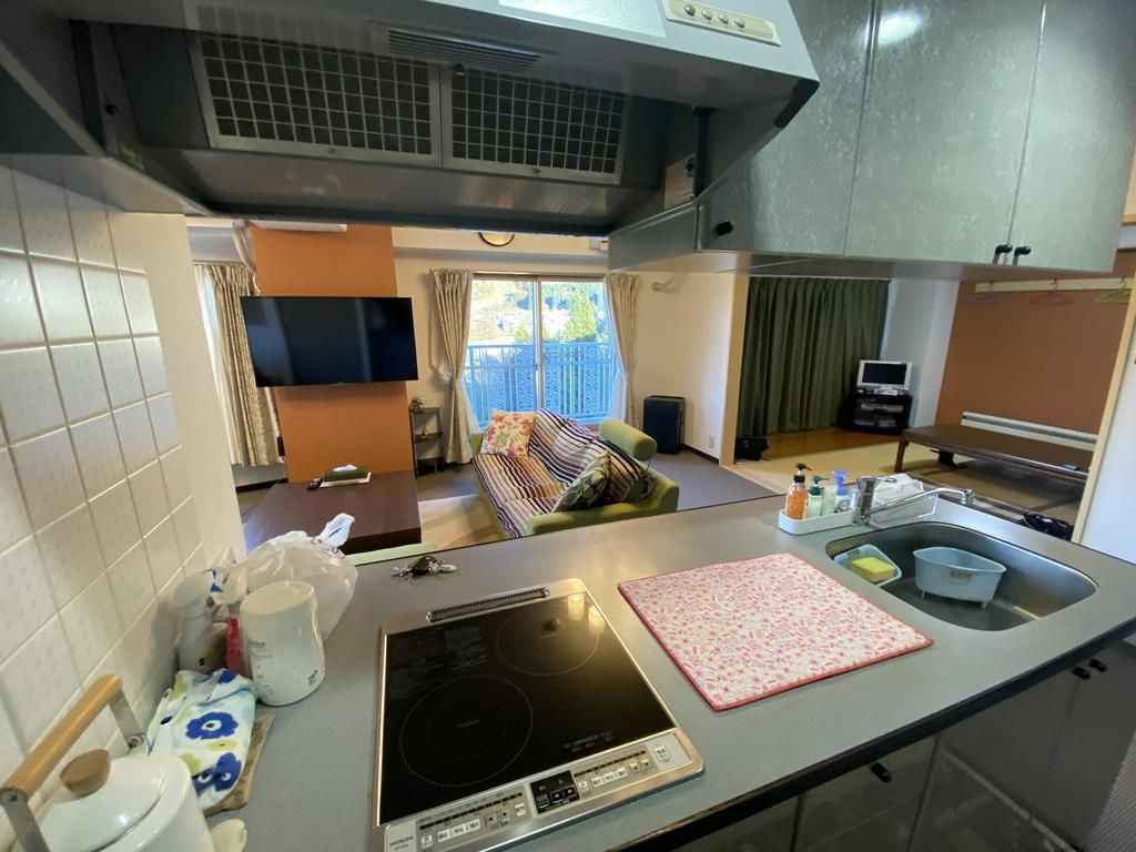 2LDK Apartment for Sale in Yuzawa, Niigata - 81 sqm - Thumbnail 2