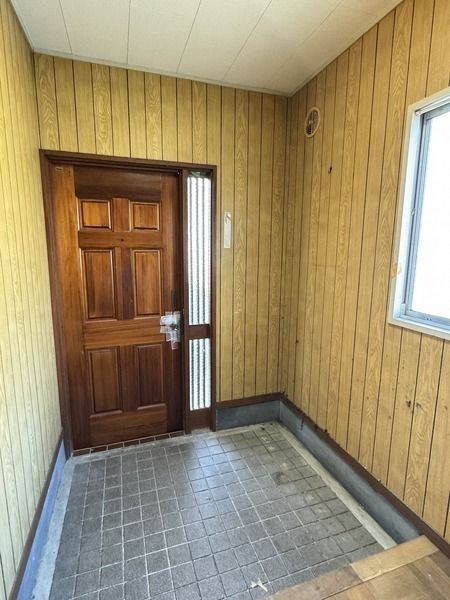 Spacious 4LDK House Near Nigawa Station, Takarazuka - Thumbnail 4