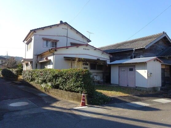 5DK House in Takanabe Castle Town Near Library, Museum & Sea - Thumbnail 2