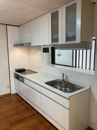 7LDK House in Nanjo City, Okinawa with Parking — Image 1, Nanjo, Okinawa