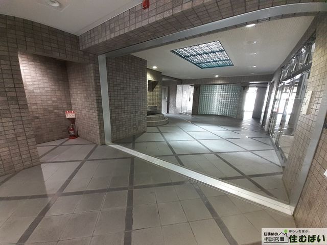 3LDK Apartment for Sale in Fukuoka's Higashi Ward - Thumbnail 4