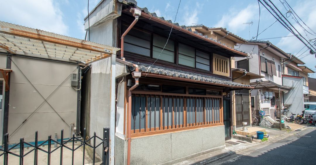 Unrenovated Kyoto Machiya in Historic Shimabara District for Sale - Thumbnail 3