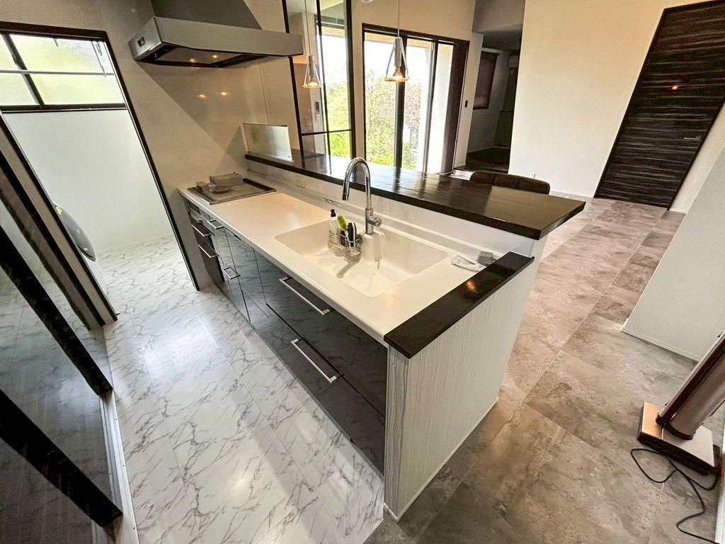Modern 1LDK Single-Story House for Sale in Tsubata, Ishikawa - Thumbnail 4