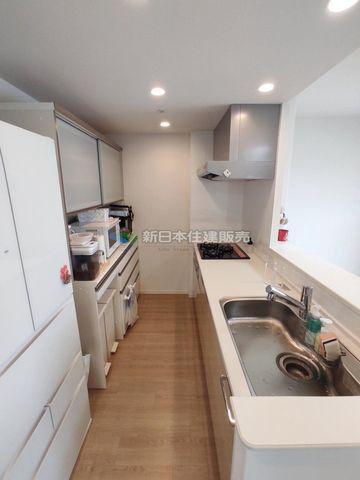 Modern 2LDK Apartment in Nagaiizumi, Shizuoka — Image 4, Nagaizumi, Shizuoka