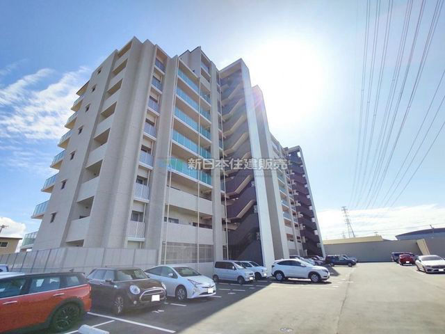 Modern 2LDK Apartment in Nagaiizumi, Shizuoka - Thumbnail 2