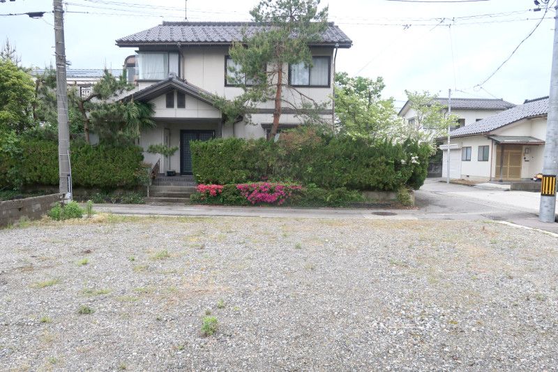 Building Land for Sale in Yotsuba-cho, Toyama City, 162 sqm - Thumbnail 2