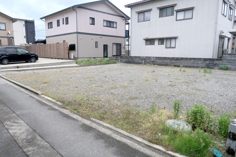 Building Land for Sale in Yotsuba-cho, Toyama City, 162 sqm - Thumbnail 4