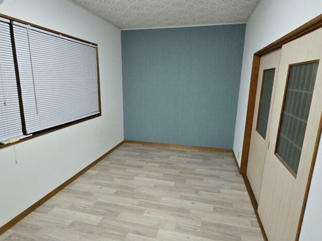 5DK House in Wakayama with Parking for 3 Vehicles - Thumbnail 4